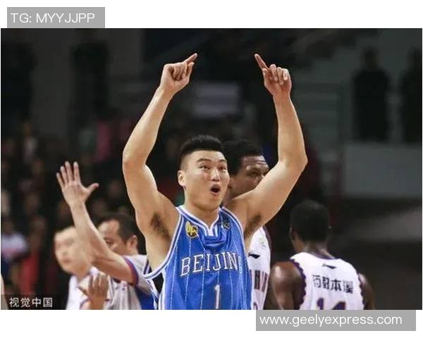 李根的篮球旅程：从青涩少年到职业球员的成长与挑战