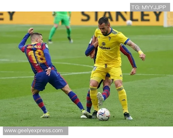 真特与华伦西亚的精彩对决揭示了足球战术与团队合作的重要性