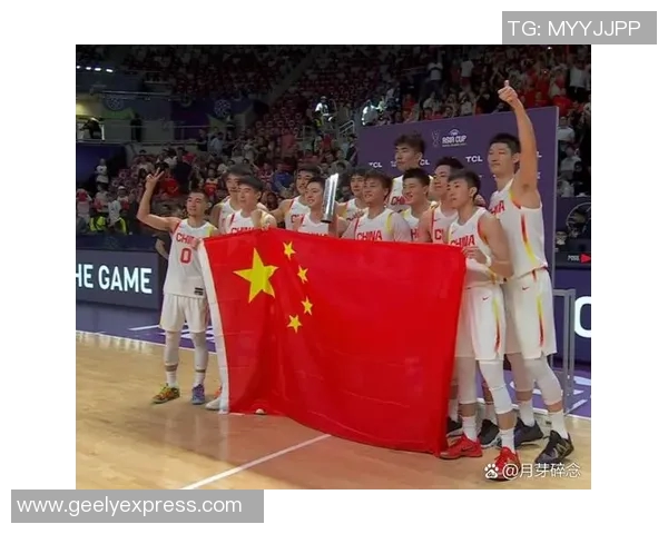 赵睿引领新潮流篮球风尚展现年轻力量与团队精神的完美结合 赵睿引领新潮流篮球风尚展现年轻力量与团队精神的完美结合