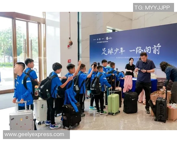 迪巴拉的足球之路：从天才少年到世界顶级前锋的华丽转身