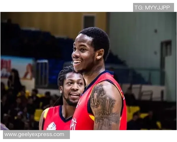 达赫迪与埃文斯激战在即谁能在这场对决中脱颖而出