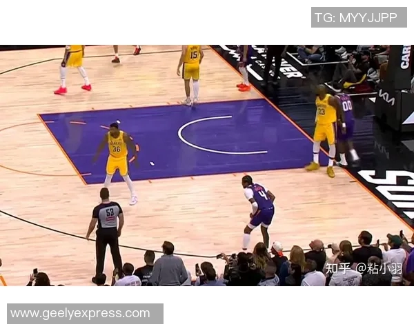 2006年湖人与太阳的激烈对决回顾与赛季精彩瞬间分析