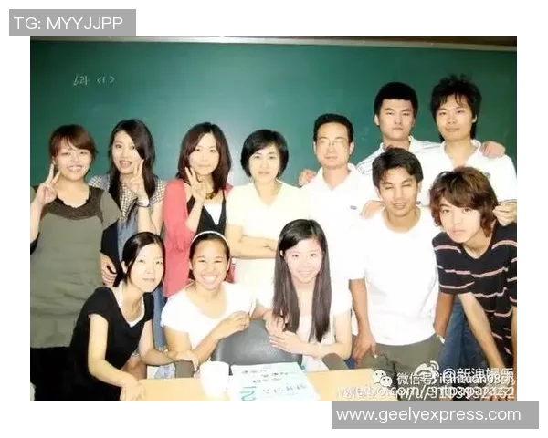 李晓旭的成长之路:从青涩少年到篮球场上的耀眼明星 李晓旭的成长之路:从青涩少年到篮球场上的耀眼明星